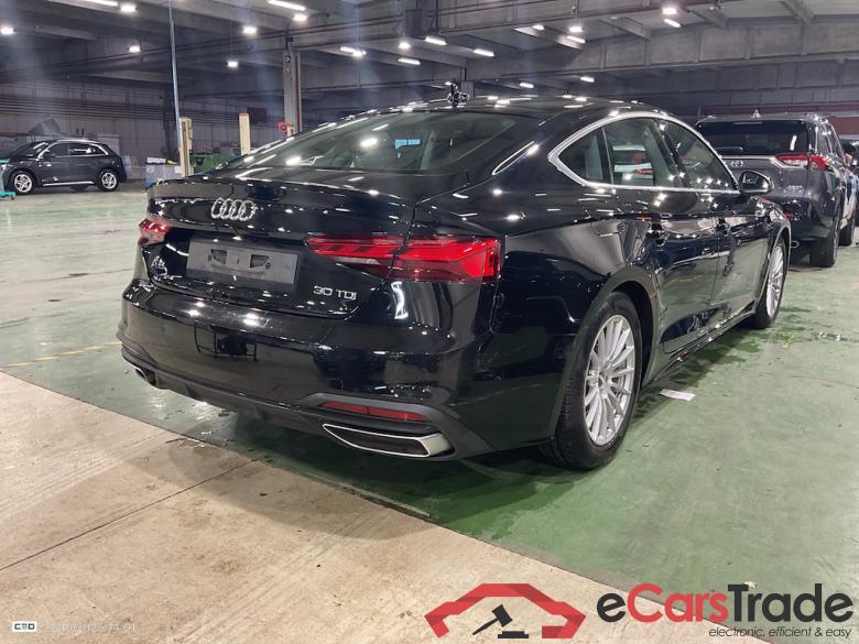 AUDI A5 SPORTBACK 2.0 30 TDI S TRONIC BUS. ED. #4