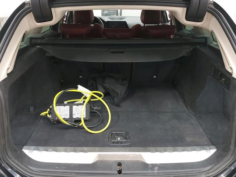 BMW 330e Plug-In Hybrid Aut. LED-Xenon LC-Pro Navi Sport-Leather KeylessGo Camera Klima PDC ... #6