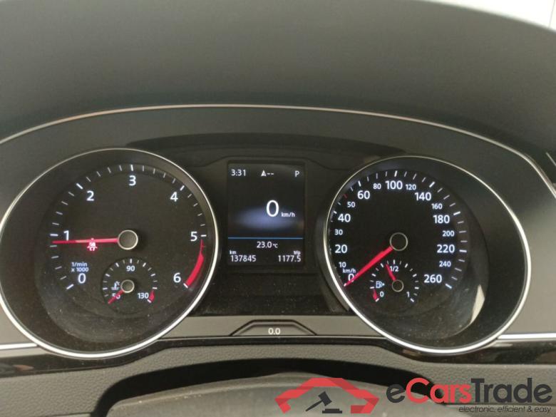 VOLKSWAGEN PASSAT VARIANT DIESEL - 2020 2.0 TDi 200 SCR Elegance DSG 5d #6