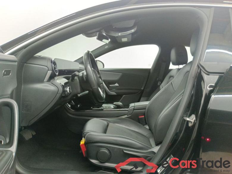 Mercedes-Benz CLA CLA 250 e Business Solution 4d #3