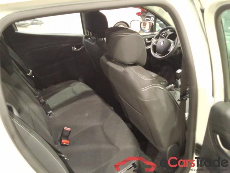 RENAULT Clio 0.9 TCe Zen (EU6c) STOCK #5