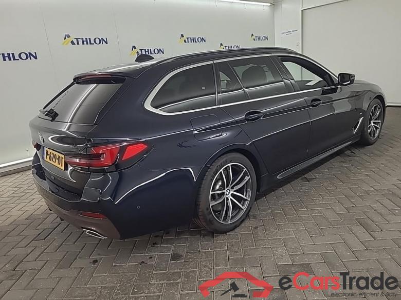 BMW 5-serie Touring 520iA Business Edition Plus 5D 135kW #3