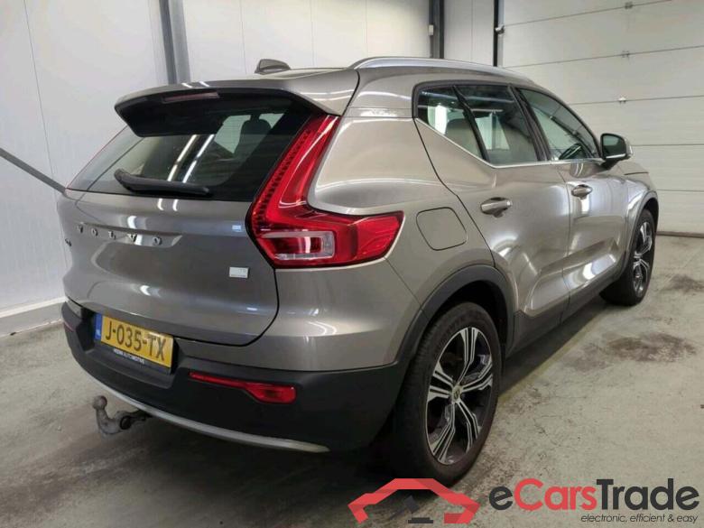 VOLVO XC40 1.5 T5 Rech. Inscr. #2