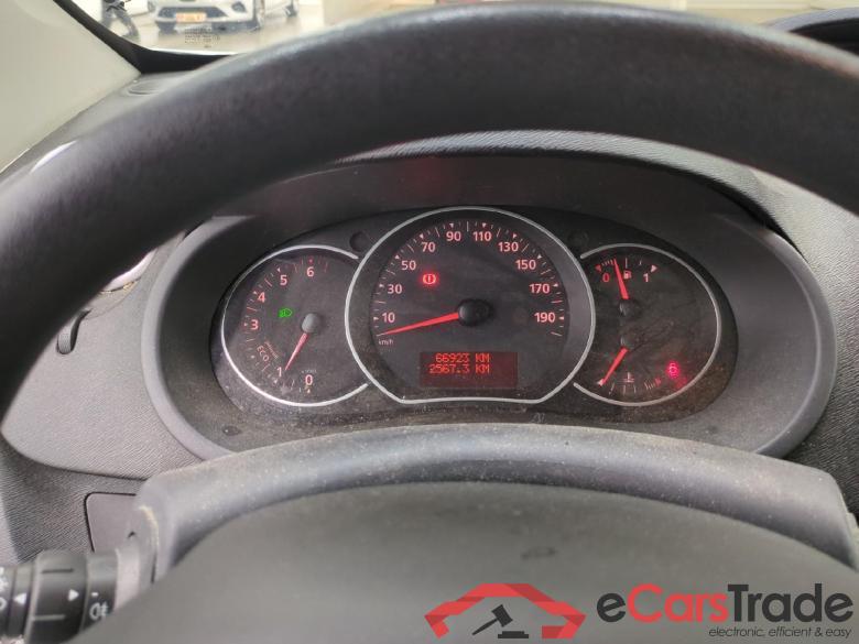 Kangoo Express Maxi Extra (Série Spéciale) 1.5 dCi 90CV BVM5 E6 #6