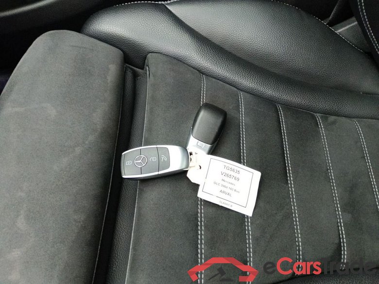 MERCEDES GLC DIESEL (X253) - 2019 GLC 200 d 163 Business Solution 4MATIC (EU6d-TEMP) 5d Auto #4