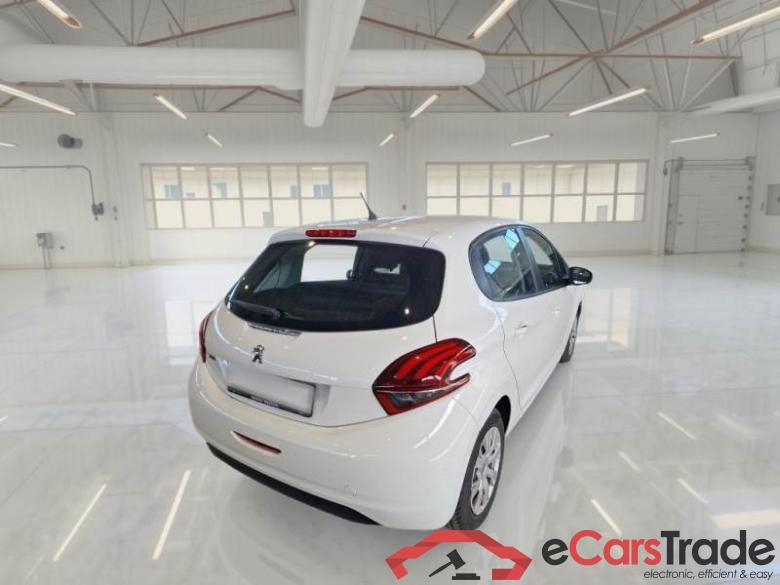 PEUGEOT 208 / 2015 / 5P / BERLINA VAN ACTIVE BLUEHDI 75CV #2