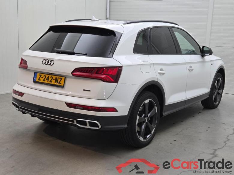 AUDI Q5 55 TFSI e quattro Competition #4