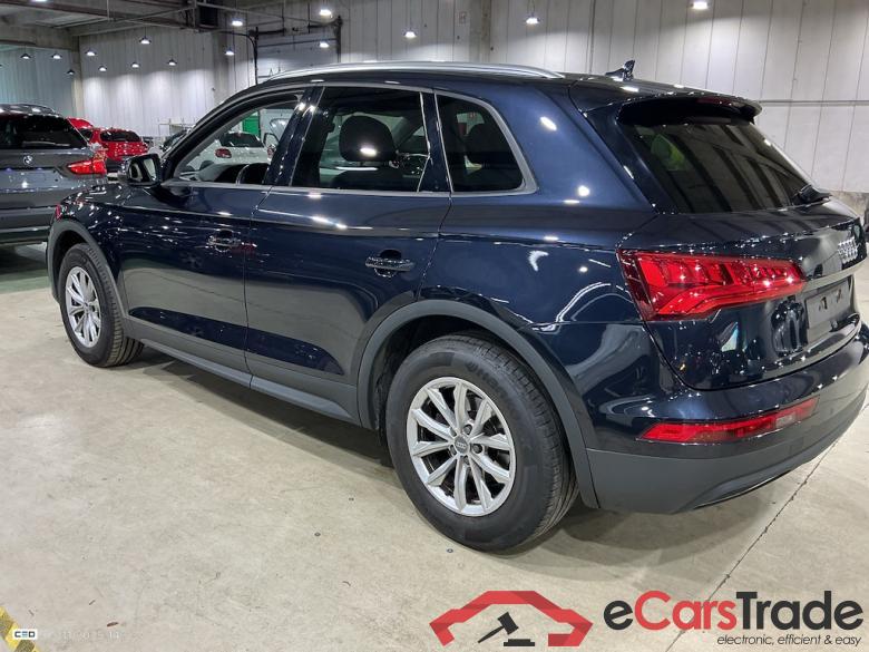 AUDI Q5 DIESEL - 2017 30 TDi Business Edition S tronic #3