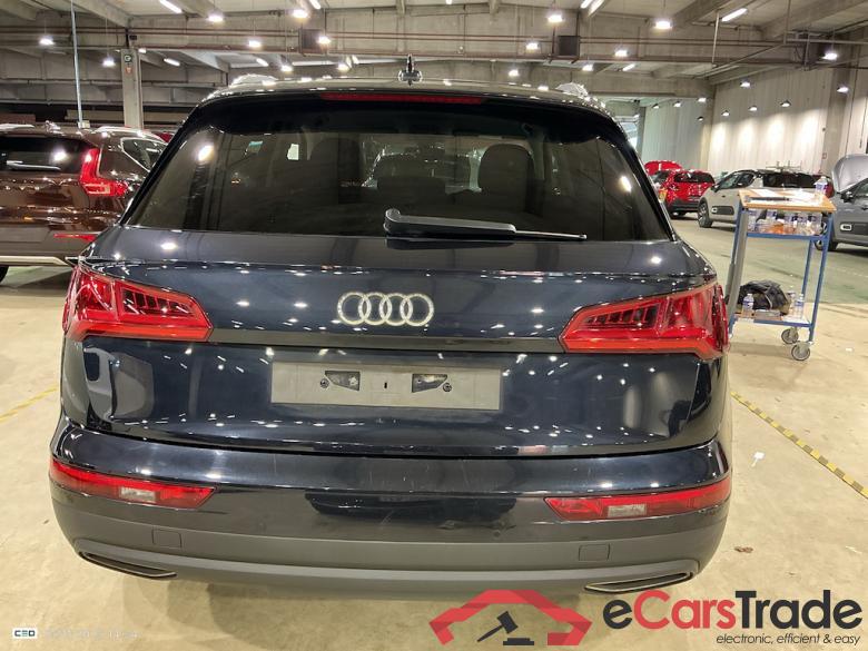 AUDI Q5 DIESEL - 2017 30 TDi Business Edition S tronic #5