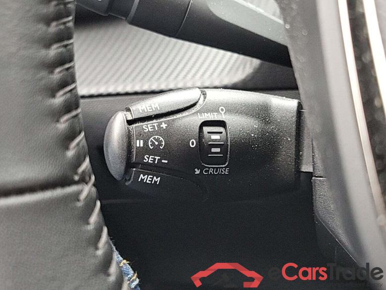 PEUGEOT 2008 1.2 PureTech Active Pack #6