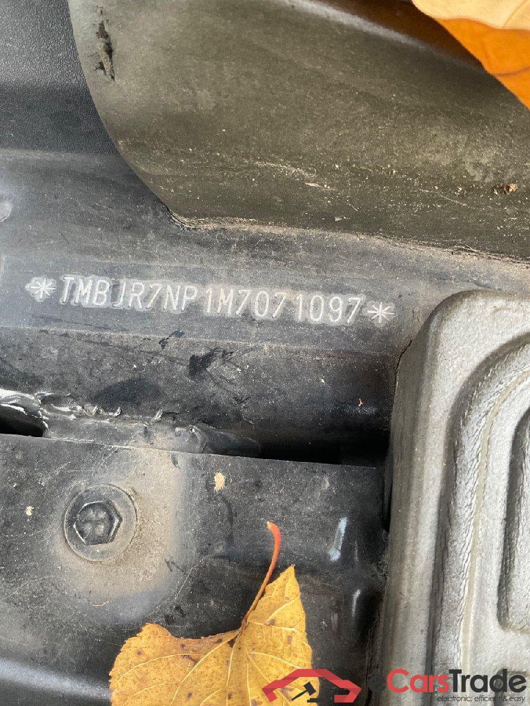 Superb Combi SportLine 2.0 TDI 147KW AT7 E6d #5