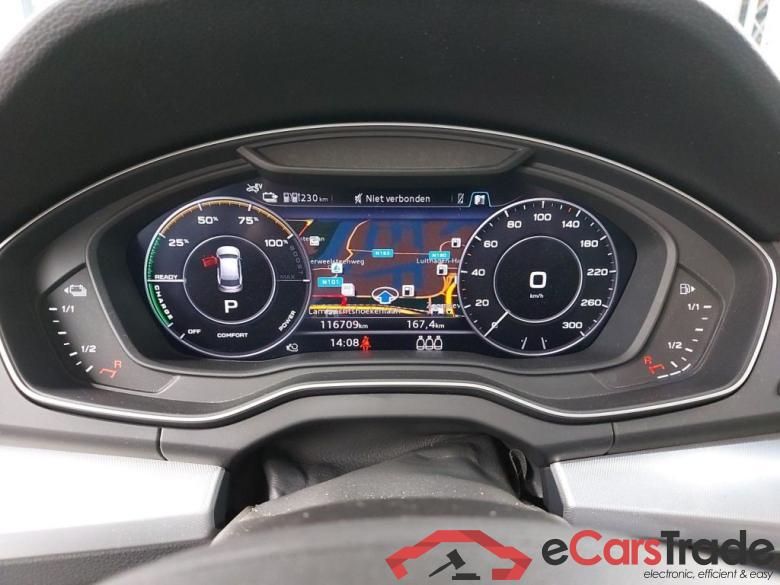 Audi Q5 Sport 50 TFSi e S tronic quattro 5d #6