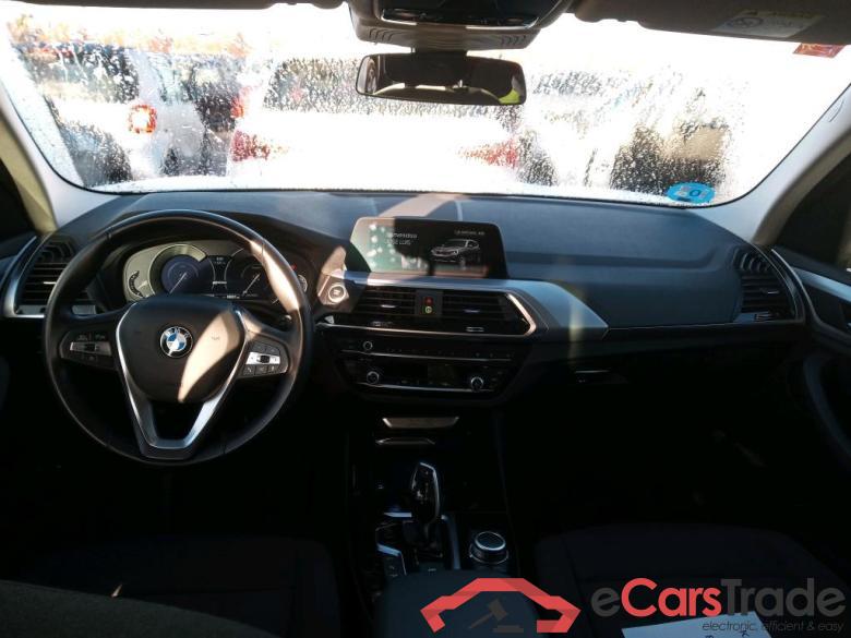 BMW X3 / 2017 / 5P / todoterreno xDrive30e #3