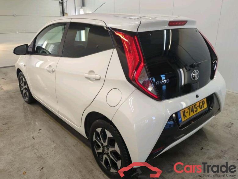 TOYOTA Aygo 1.0 VVT-i x-joy #6