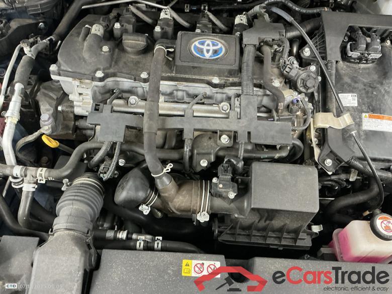 TOYOTA COROLLA TOURING SPORTS 1.8 HYBRID DYNAMIC E-CVT #6