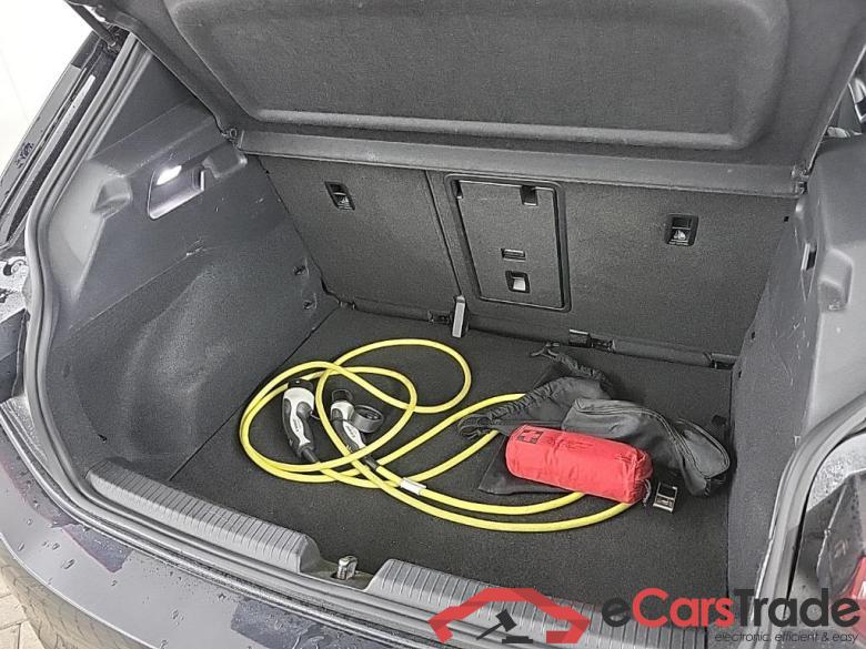 VOLKSWAGEN ID.3 58kWh 1st Plus auto 5D 150kW Athlon Edition #5