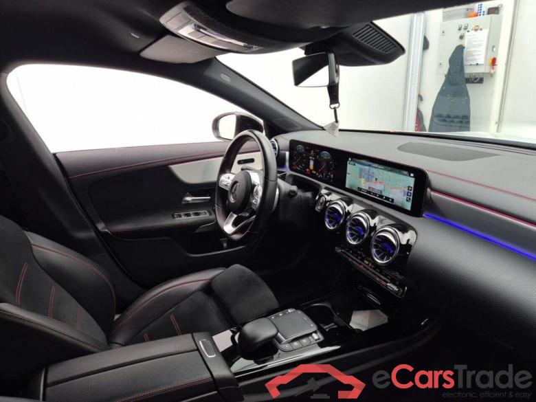 MERCEDES-BENZ CLA-klasse 180 AMG Line DCT #3