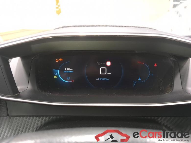 208 Allure Business 1.2 PureTech 100CV BVM6 E6d #6