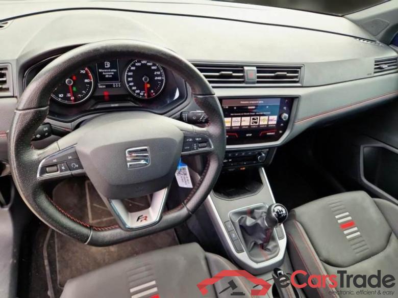 SEAT Arona / 2017 / 5P / Crossover 1.0 TGI 66KW FR #3