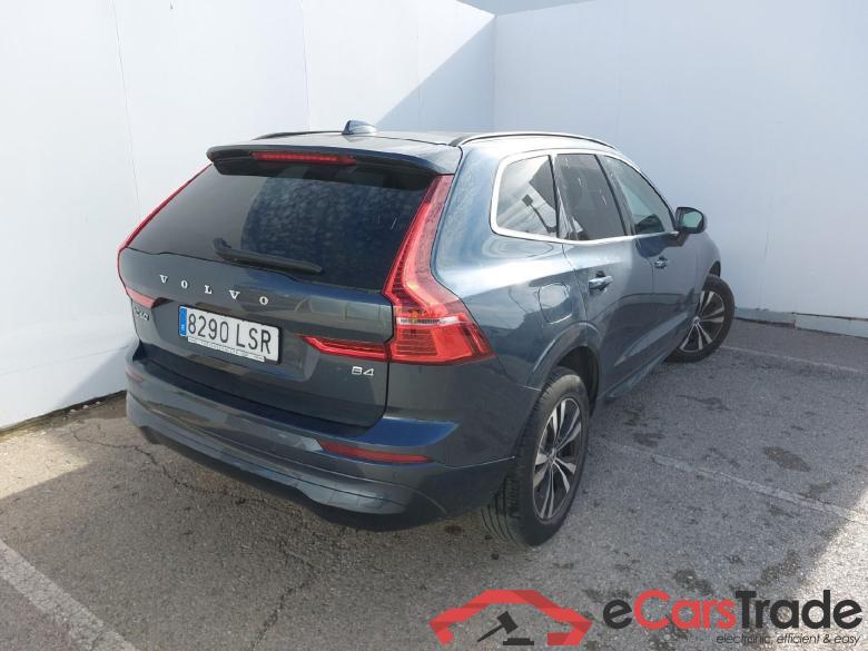 VOLVO XC60 / 2017 / 5P / todoterreno 2.0 B4 D Momentum Pro Auto #2
