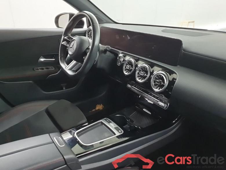 MERCEDES-BENZ A-Klasse Limousine A 180 DCT AMG Line 4D 100kW #6