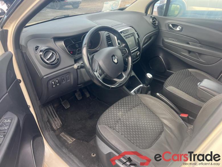 RENAULT Captur / 2017 / 5P / crossover Zen TCe 66kW (90CV) -18 (CX) #3