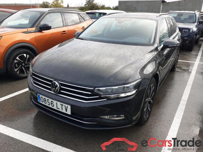 VOLKSWAGEN Passat / 2019 / 5P / familiar Variant Executive 2.0 TDI 110kW (150CV) #1