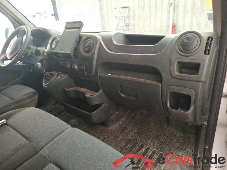 RENAULT Master / 2014 / 4P / Fourgon tôlé &FG GCf Trac F3300 L1H1 dCi 110 Euro6 #5