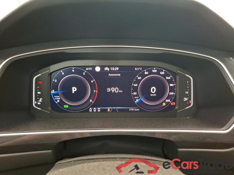 VOLKSWAGEN Tiguan / 2020 / 5P / SUV 1.5 TSI 150 DSG7 Elegance #6