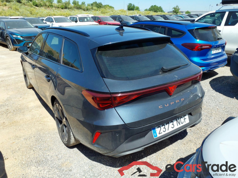 CUPRA Leon 1.5 TSI S&S 150cv Manual SportsTourer #2
