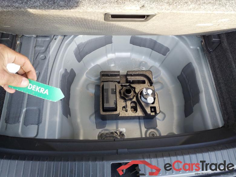 SEAT Arona 1.0 TSI 85 KW 115 CV DSG start stop special editio Style #6