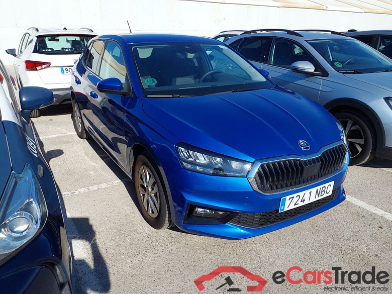 SKODA Fabia 1.0 TSI 85kW (115CV) DSG 7 vel. Automático Selection #1