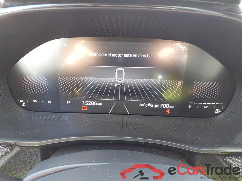 SKODA Fabia 1.0 TSI 85kW (115CV) DSG 7 vel. Automático Selection #4
