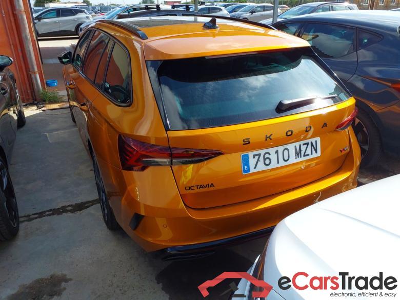 SKODA Octavia RS 2.0 TSI 195 kW (265CV) DSG 7 vel Automático Combi (Pano) #2
