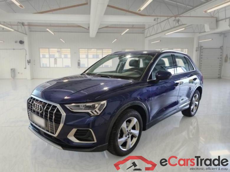AUDI Q3 / 2018 / 5P / SUV 35 TDI S TRONIC BUSINESS ADVANCED #1