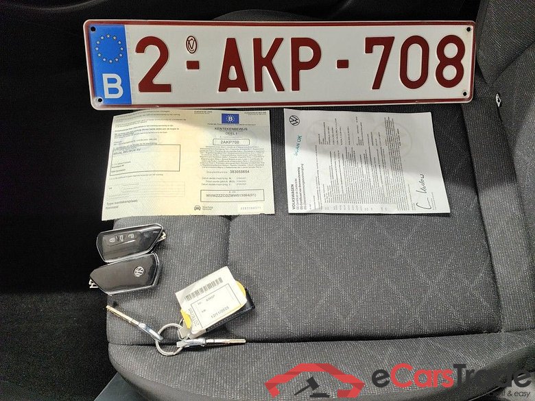 Volkswagen Golf Variant VIII 2.0 TDI 85kW DSG Life 5d #4