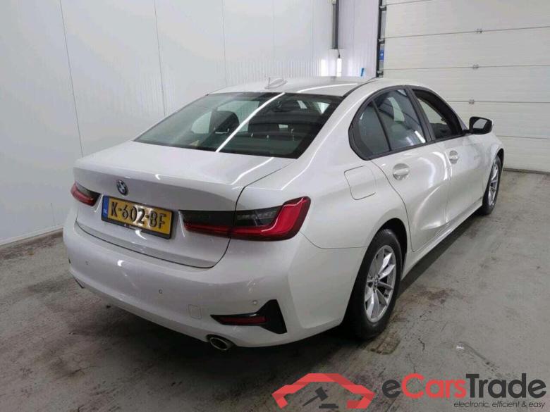 BMW 3-serie 318d Executive Ed. #2