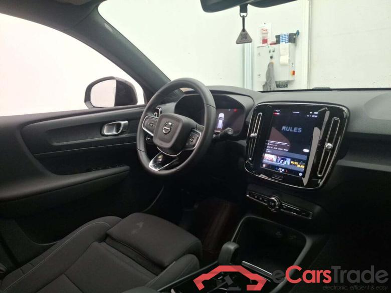 VOLVO XC40 RECHARGE CORE #3