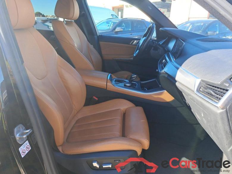 BMW X5 / 2018 / 5P / todoterreno xDrive45e #6