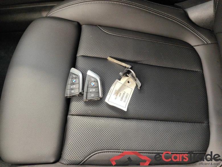 BMW 3 TOURING DIESEL - 2019 318 dA 150hp MHD AdBlue 5d #4