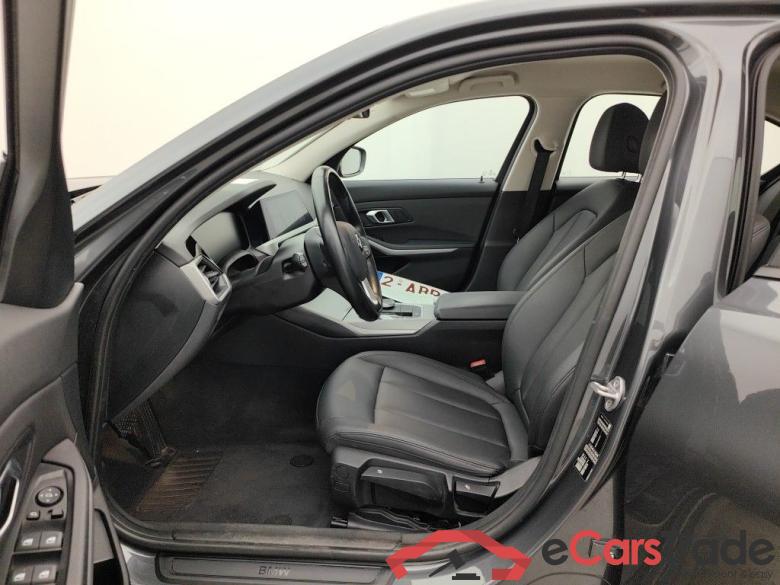 BMW 3 Reeks Berline 320dA (120 kW) 4d #3