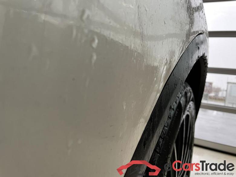 MERCEDES-BENZ GLC 250 4-Matic Launch Edition #4