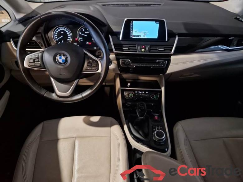 BMW SERIE 2 ACTIVE TOURER / 2018 / 5P / MONOVOLUME 218D LUXURY #3