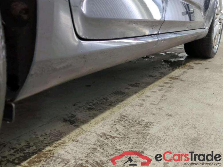 RENAULT Mégane Estate 1.3 TCe140 Equilibre #4