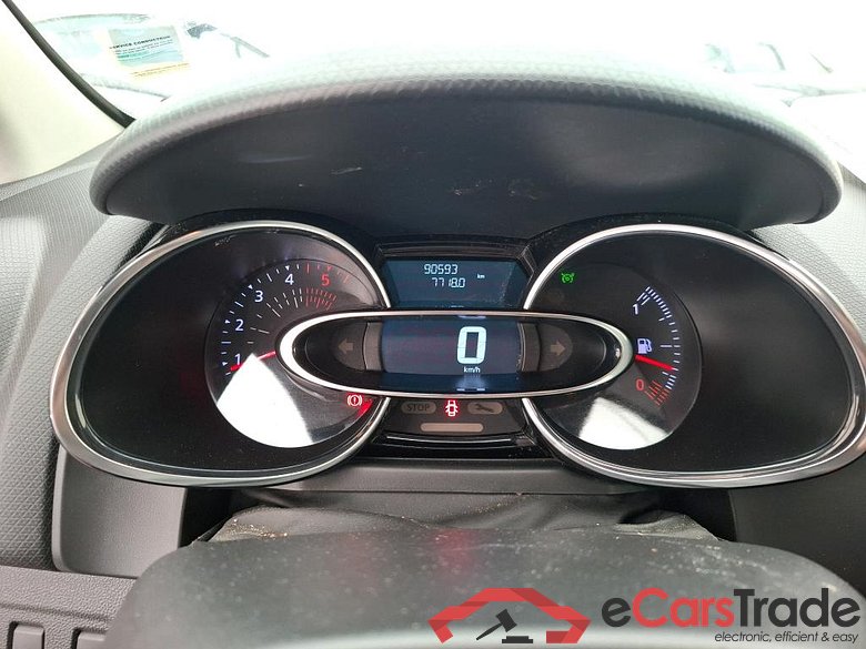 Clio IV Business 1.5 dCi 90CV BVM5 E6 #6