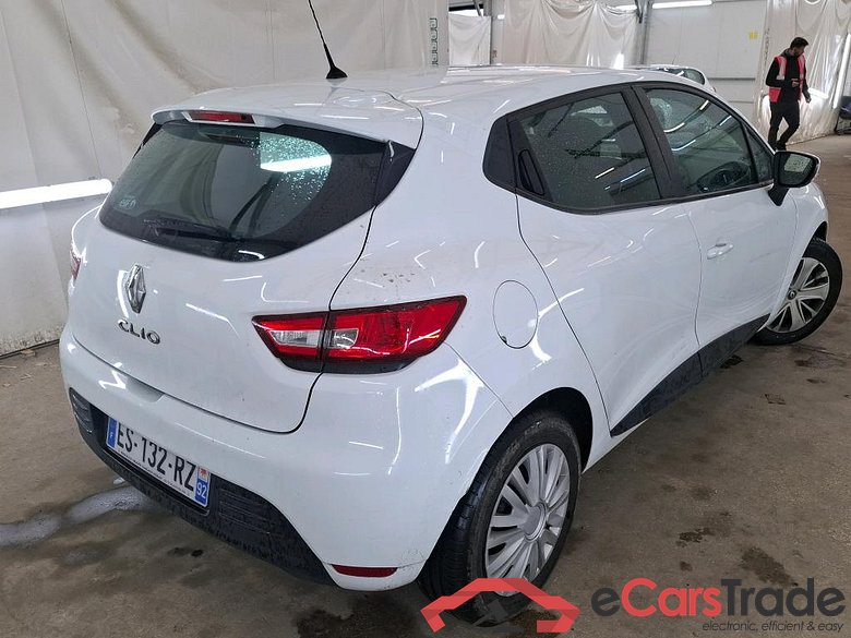 Clio IV Air MediaNav 1.5 dCi 75CV BVM5 E6 #3