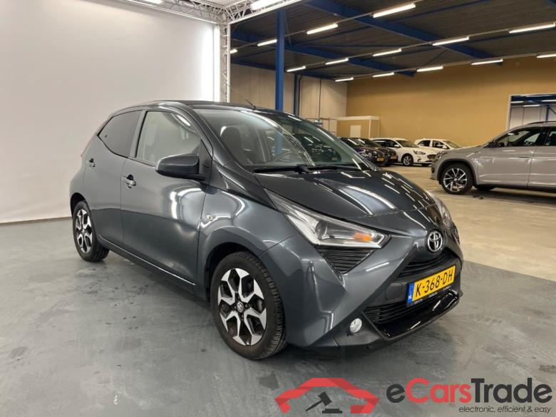 TOYOTA Aygo 1.0vvti x-joy cabrio 53kW  #2