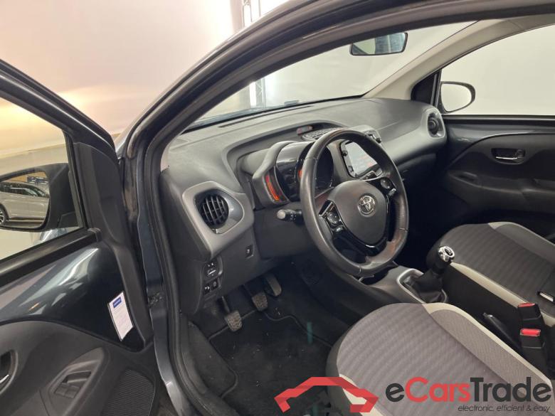 TOYOTA Aygo 1.0vvti x-joy cabrio 53kW  #5