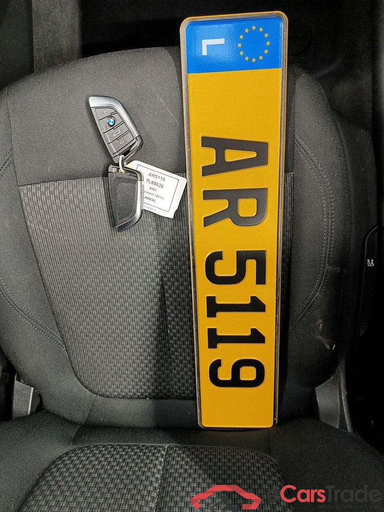 BMW 1 HATCH DIESEL - 2019 118 dA 150hp (EU6AP) 5d #4