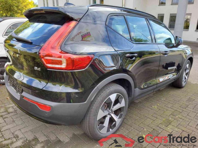 Volvo XC40 (2017->) DE - SUV5 B4 2WD EU6d, Plus Dark (EURO 6d), (Facelift) 2022 - 2024 #3